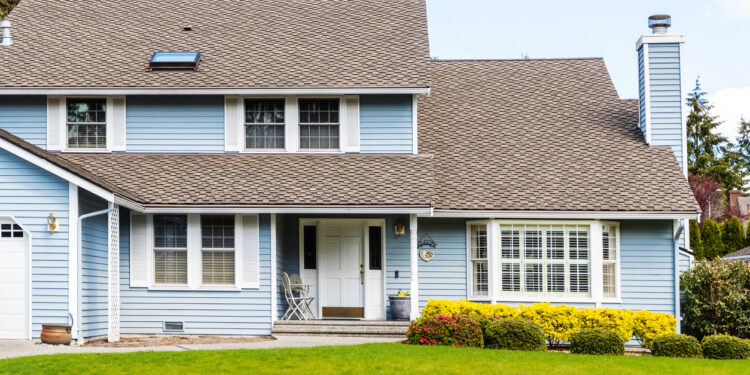 Crafting the Perfect Roof: Exploring JM Roofing and Siding Services