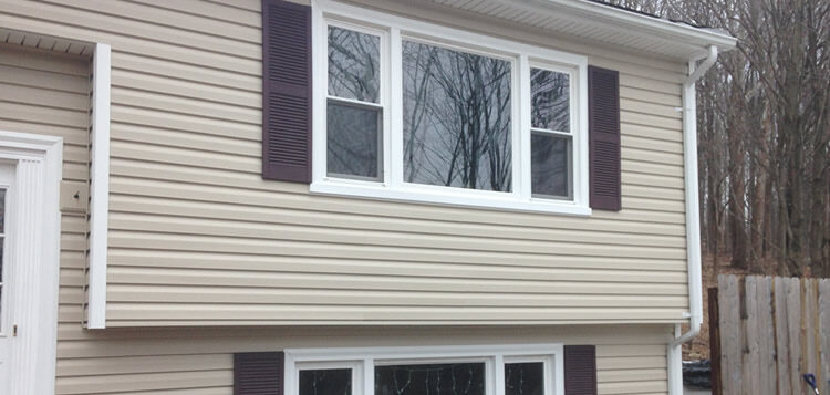 Cost to Replace Vinyl Siding Corner: Factors, Comparisons, and Strategies
